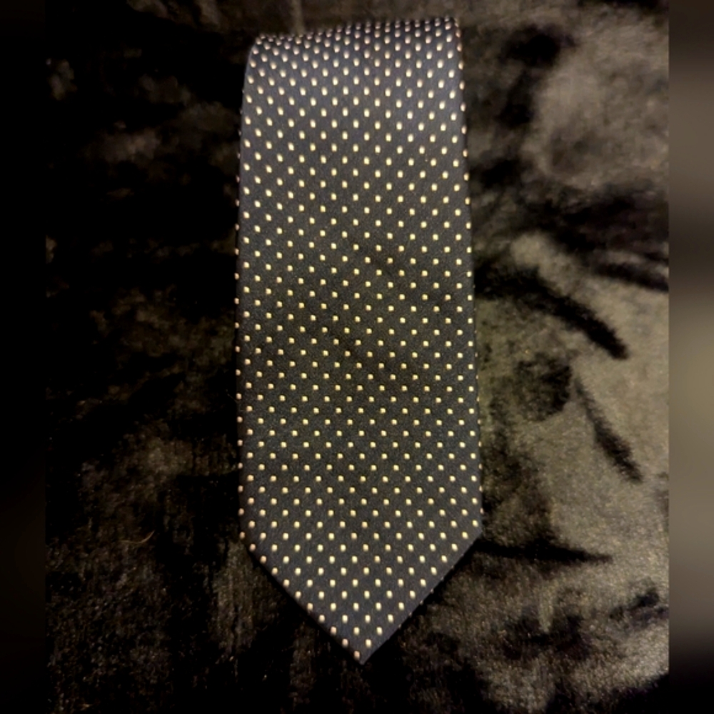 H&M Neck Tie Navy Blue With White Dots One Size Perfect For Any Occasion